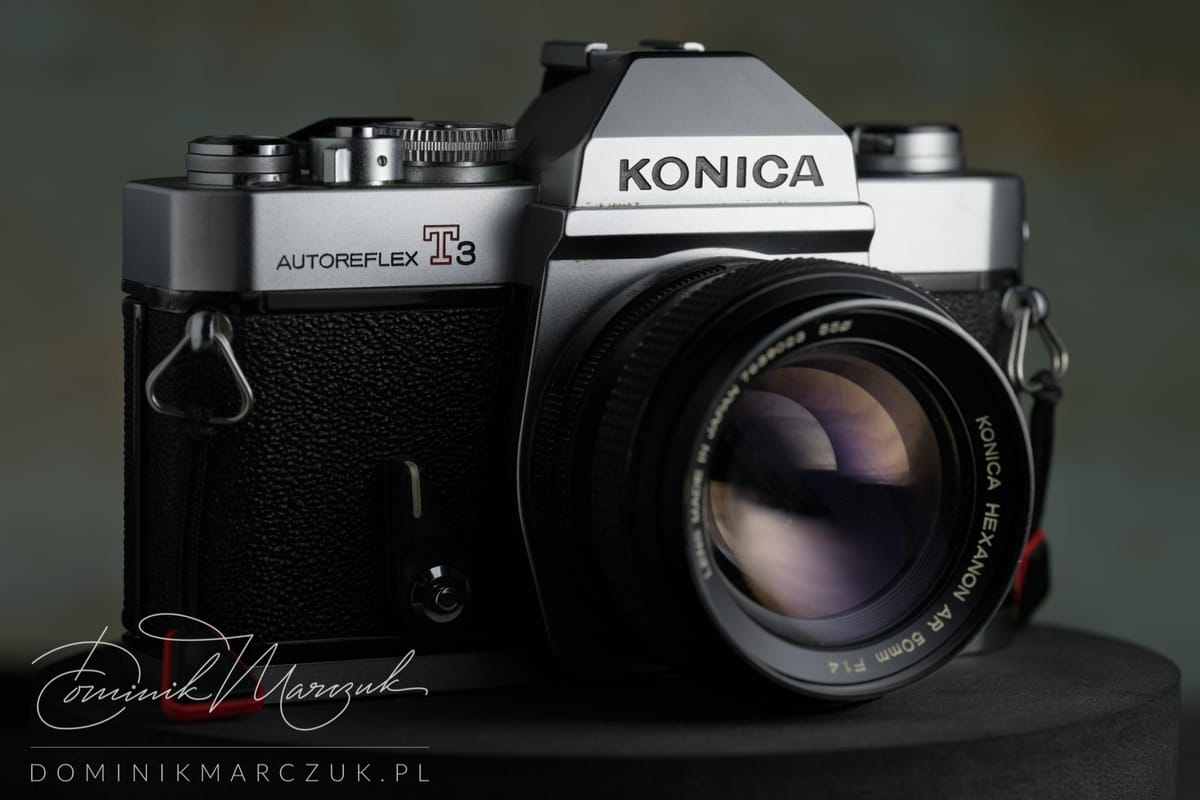 Konica Autoreflex T3