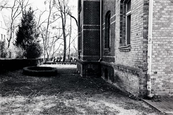 Kortau. A Haunting Walk